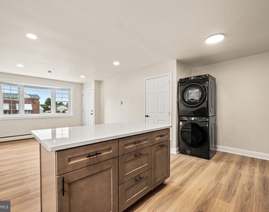 636 Arthur Street - Photo Thumbnail 15