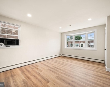 636 Arthur Street - Photo Thumbnail 8
