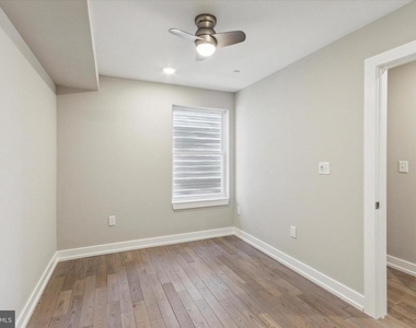 1407 N 8th Street - Photo Thumbnail 10