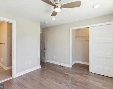 1407 N 8th Street - Photo Thumbnail 5