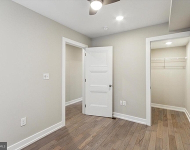 1407 N 8th Street - Photo Thumbnail 11