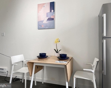 1725 Bainbridge Street - Photo Thumbnail 6