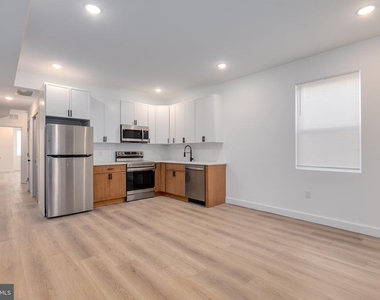 2322 N 5th Street - Photo Thumbnail 1