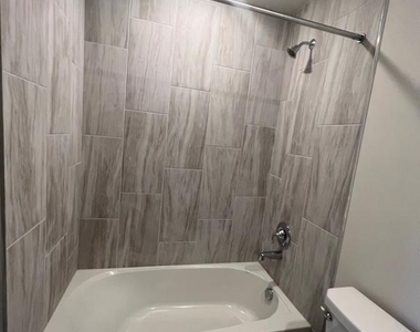 805 Pecan Road - Photo Thumbnail 15