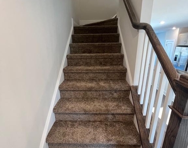 805 Pecan Road - Photo Thumbnail 25