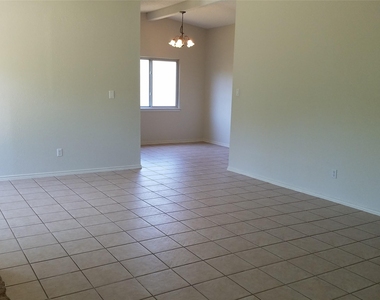 3607 Cornerstone St - Photo Thumbnail 3