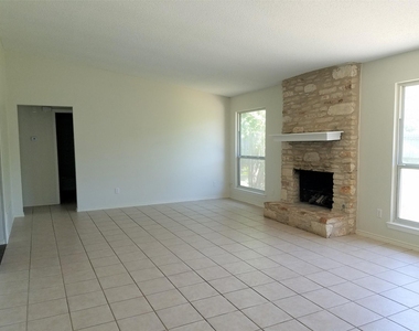 3607 Cornerstone St - Photo Thumbnail 2