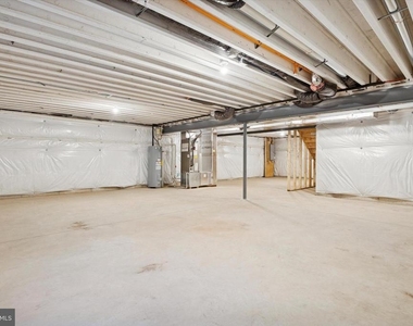 110 Silversmith Road - Photo Thumbnail 27
