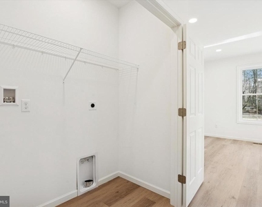 110 Silversmith Road - Photo Thumbnail 16