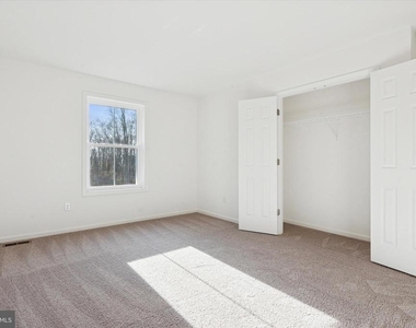 110 Silversmith Road - Photo Thumbnail 7