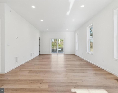 110 Silversmith Road - Photo Thumbnail 20