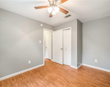 16336 Edgemere Dr - Photo Thumbnail 16