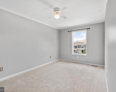 4650 Louise Saint Claire Drive - Photo Thumbnail 11