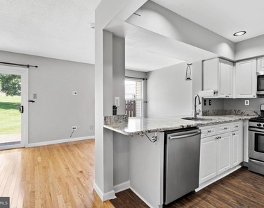4650 Louise Saint Claire Drive - Photo Thumbnail 2
