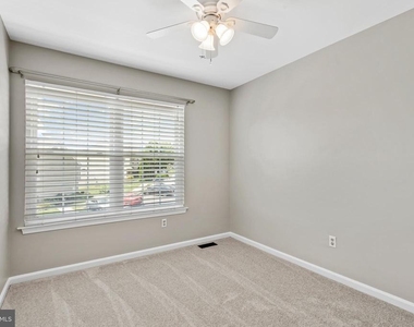 4650 Louise Saint Claire Drive - Photo Thumbnail 10