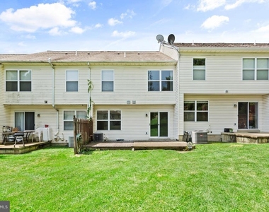 4650 Louise Saint Claire Drive - Photo Thumbnail 14
