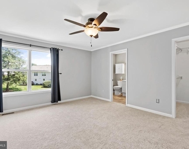 4650 Louise Saint Claire Drive - Photo Thumbnail 7