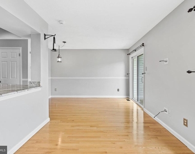 4650 Louise Saint Claire Drive - Photo Thumbnail 6