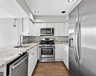 4650 Louise Saint Claire Drive - Photo Thumbnail 3
