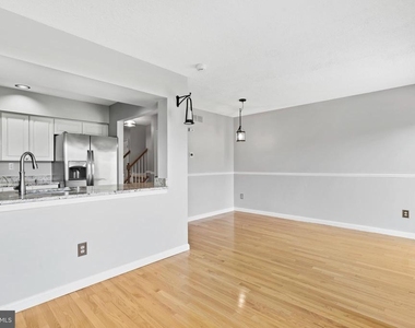 4650 Louise Saint Claire Drive - Photo Thumbnail 5