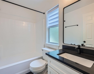 6021 Perlita Dr - Photo Thumbnail 10