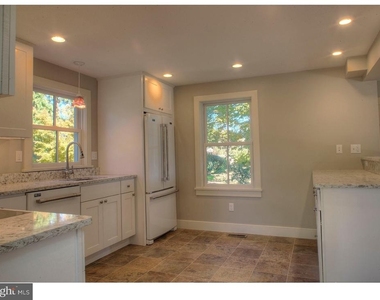 5253 Upper Mountain Road - Photo Thumbnail 9