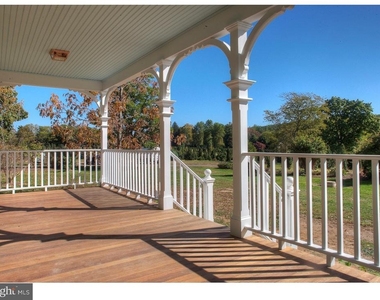 5253 Upper Mountain Road - Photo Thumbnail 2