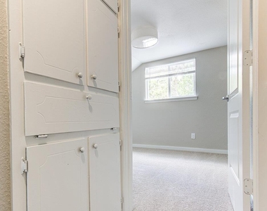 6607 Capriola Dr - Photo Thumbnail 15