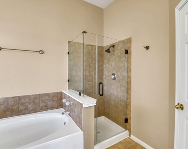 2132 Faldo Ln - Photo Thumbnail 28