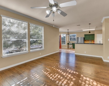 2132 Faldo Ln - Photo Thumbnail 8