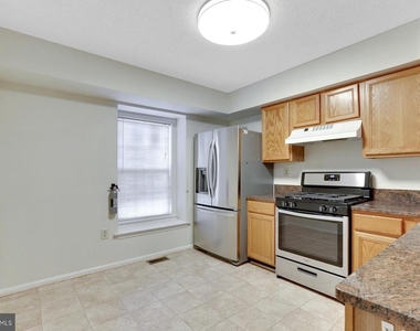 140 Barrow - Photo Thumbnail 11