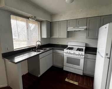 5507 Fence Row - Photo Thumbnail 6