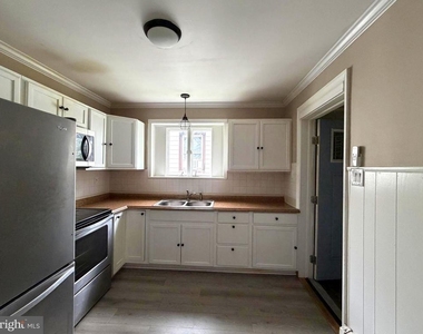 311 N Delsea Drive - Photo Thumbnail 7