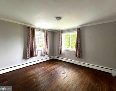 311 N Delsea Drive - Photo Thumbnail 4