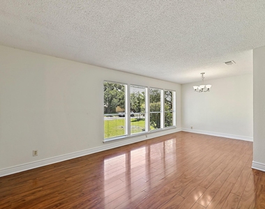 3707 Tarragona Ln - Photo Thumbnail 6