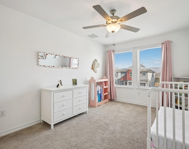 2903 Bronx Dr - Photo Thumbnail 29