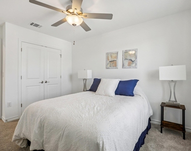 2903 Bronx Dr - Photo Thumbnail 30