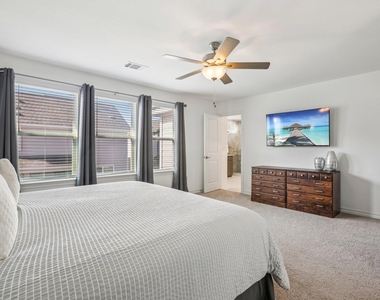 2903 Bronx Dr - Photo Thumbnail 23