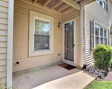 1807 Sedgefield Drive - Photo Thumbnail 20