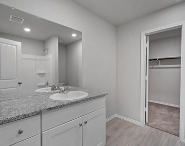 542 Blue Stem Rd - Photo Thumbnail 15