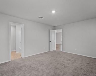 542 Blue Stem Rd - Photo Thumbnail 14