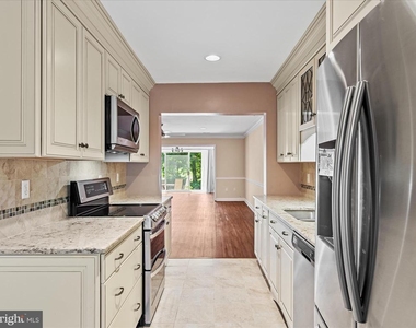 24345 Widgeon Place - Photo Thumbnail 9