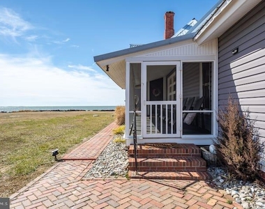 1 Lavalette Road - Photo Thumbnail 3