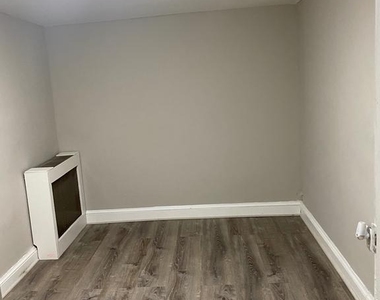 4711 Tecumseh Street - Photo Thumbnail 1