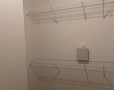 11400 W Parmer Ln - Photo Thumbnail 7