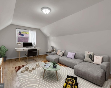 6004 Mustang Place - Photo Thumbnail 12