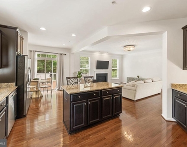 406 Bricker Drive - Photo Thumbnail 8
