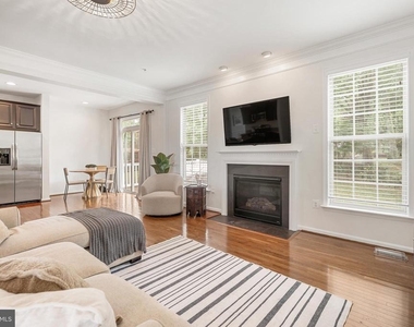 406 Bricker Drive - Photo Thumbnail 12