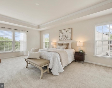406 Bricker Drive - Photo Thumbnail 18