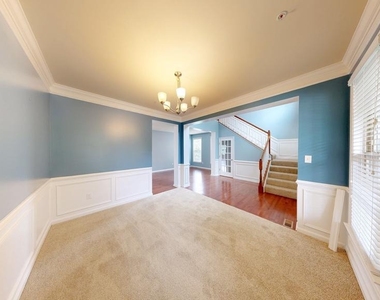 2604 Brooke Grove Road - Photo Thumbnail 4